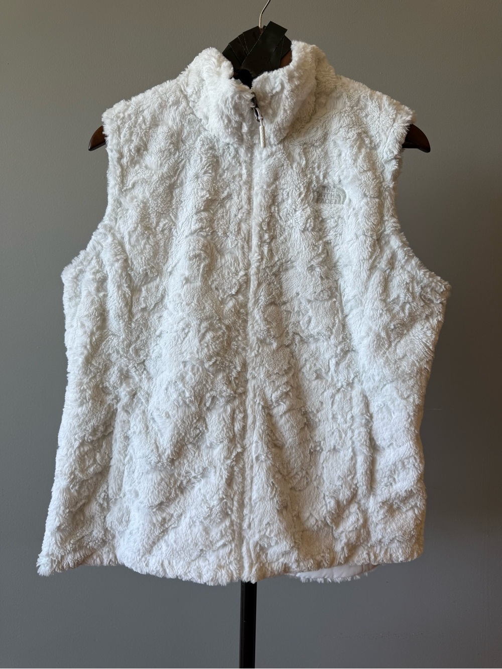 The North Face Cloud-White Plush Sherpa Jacket